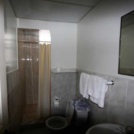 Miloi Rooms And Apartments Zewnętrze zdjęcie