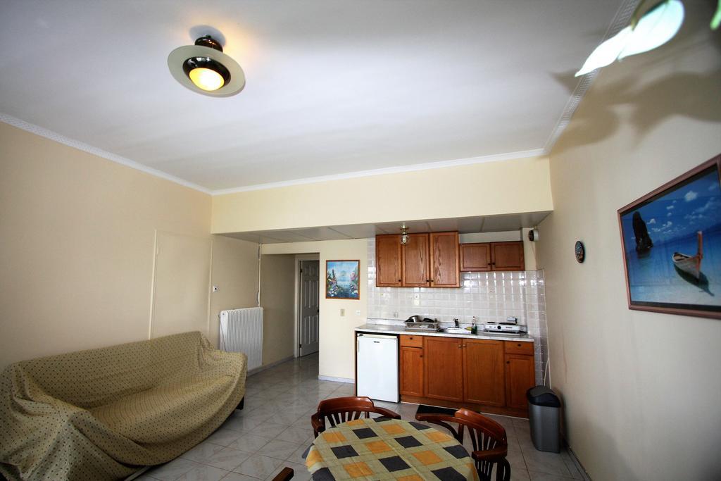Miloi Rooms And Apartments Zewnętrze zdjęcie
