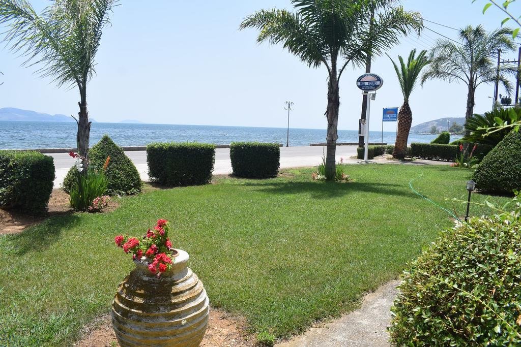 Miloi Rooms And Apartments Zewnętrze zdjęcie