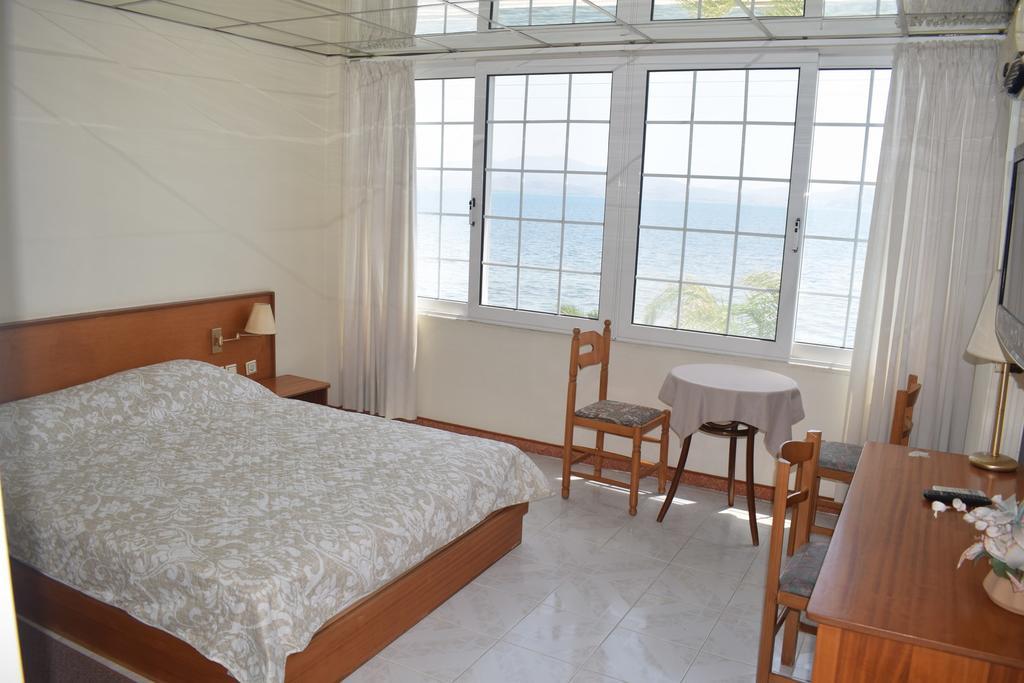 Miloi Rooms And Apartments Zewnętrze zdjęcie