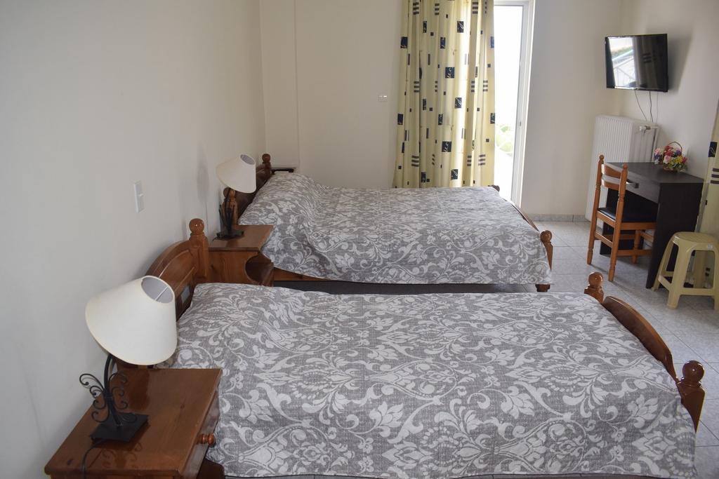 Miloi Rooms And Apartments Zewnętrze zdjęcie